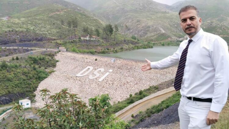 Doç. Dr. Ceyhun Özçelik’ten dolu barajlar için taşkın uyarısı