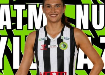 Manisa voleybolda Fatma Nur imzaladı