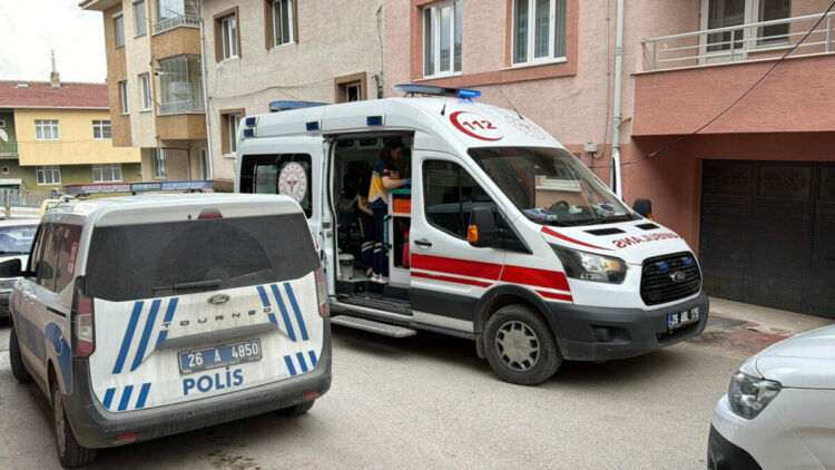 Kombi tamirine gittiği evde pompalı tüfek tehdidiyle darbedildi