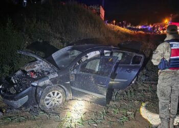 Batman’da otomobil şarampole devrildi: 4 yaralı