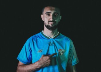 Bursaspor, Azerbaycanlı sol bek Toral Bayramov’u kadrosuna kattı
