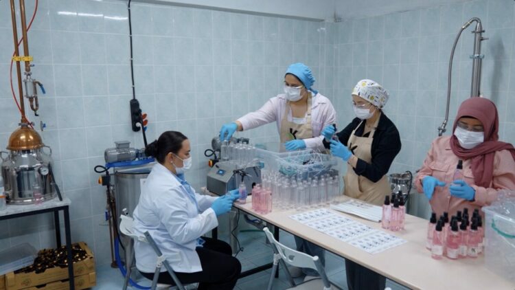 ‘Dijitalde Hayat Kolay' projesiyle desteklenen girişimci kadınlar dünyaya açıldı