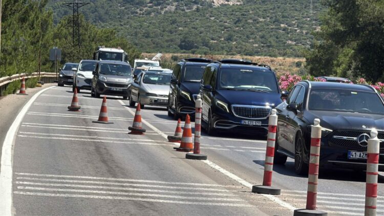 Bodrum'a Kurban Bayramı tatili kapsamında 150 bin araçla 500 bin kişi geldi