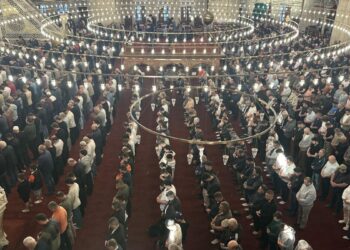 Edirne'de Selimiye Camisi, bayram namazında doldu