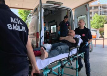 Bursa'da acemi kasaplar, yine hastanenin yolunu tuttu