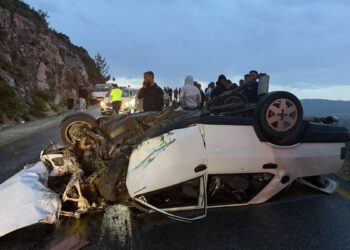 Muğla’da otomobil takla attı: 5 yaralı