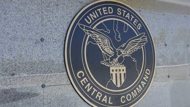 CENTCOM: İran, Kuveyt'e doğru balistik füze fırlattı