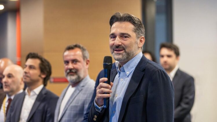 'Bayram tatili boyunca 2 milyon 700 bin yolcu taşımayı hedefliyoruz'
