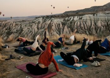 Kapadokya’da 3 gün sürecek yoga festivalinde geri sayım