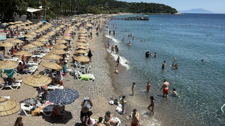 Bodrum’da sahillerde Kurban Bayramı'nın 3’üncü gününde hareketlilik sürüyor