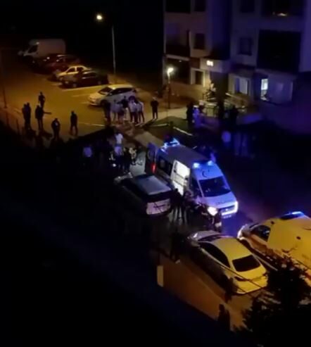 Alkol alırken tartıştığı arkadaşını bıçakla yaraladı
