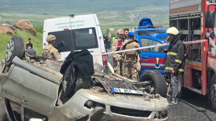 Elazığ’da takla atan otomobilin sürücüsü öldü, 3 yaralı