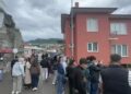 Sağanağın etkili olduğu Amasra'da bayram yoğunluğu