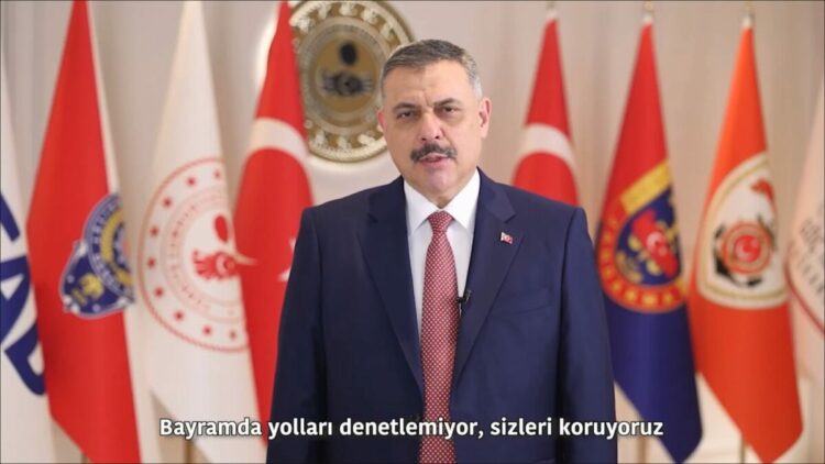 Bakan Çiftçi: Bayramda yolları yalnızca denetlemiyor, aynı zamanda koruyoruz