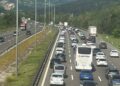 Anadolu Otoyolu'nun Bolu geçişinde trafik yoğunluğu