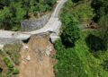 Rize'de sağanak sonrası çöken yol dronla görüntülendi