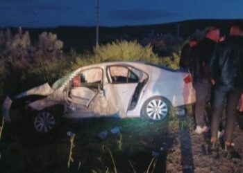 Çorum'da iki otomobil çarpıştı: 1 ölü, 6 yaralı