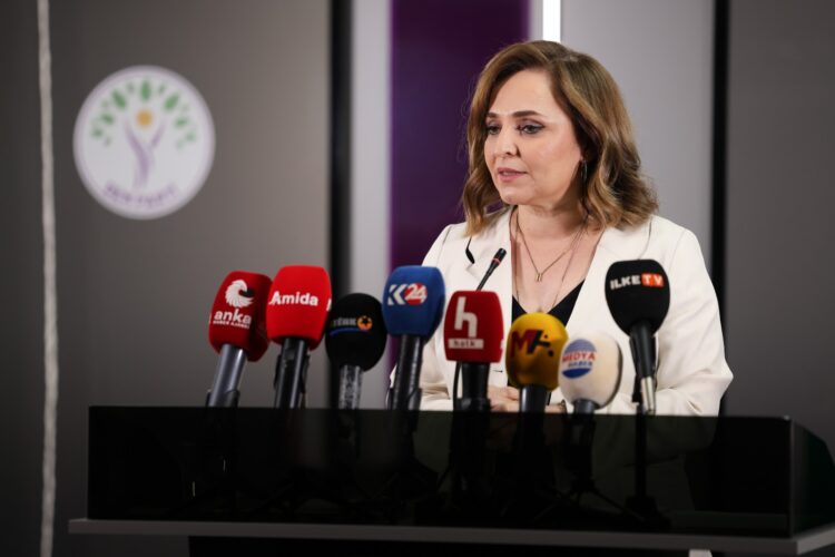 DEM Parti'li Doğan: Öcalan'ın doğrudan iletişim kuracağı koşulların oluşturulması elzem
