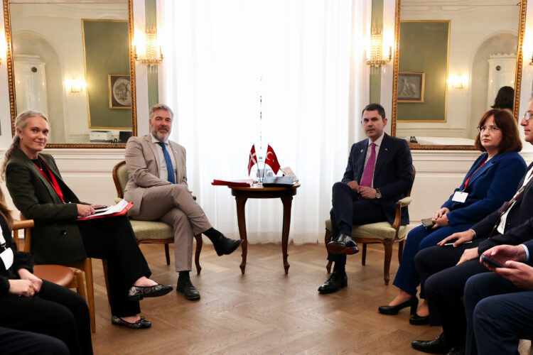 Bakan Kurum, Danimarka Kralı Frederik tarafından kabul edildi