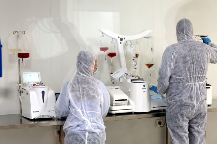 Akdeniz Üniversitesi'nde CAR-T tedavisine 9 hastayla başlandı