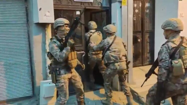 22 ilde 'suç örgütü' operasyonlarında 23 tutuklama