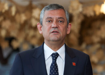 İktidar olmak ve adaleti getirmek için savunmadan hücuma geçiyoruz