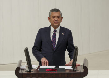 Özgür Özel’den 19 Mayıs mesajı: “Cumhuriyet Ateşi Sönmez”