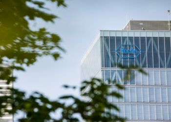 Roche, yapay zekâ destekli tanı çözümleri alanında PathAI ile satın alım anlaşması imzaladı