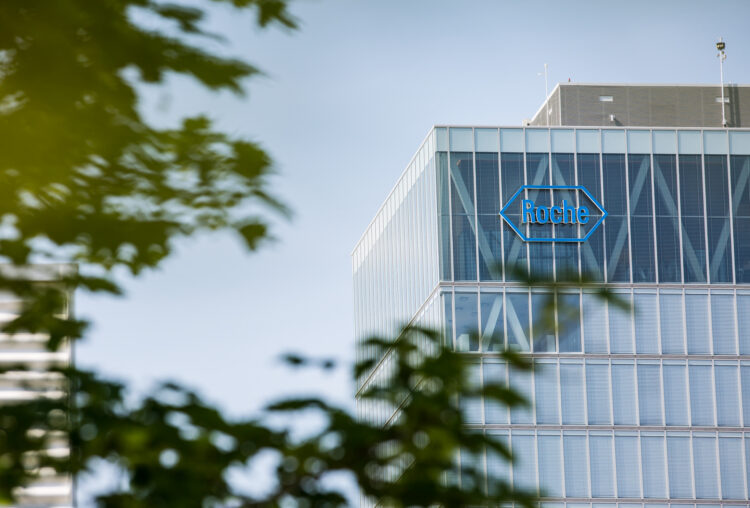 Roche, yapay zekâ destekli tanı çözümleri alanında PathAI ile satın alım anlaşması imzaladı
