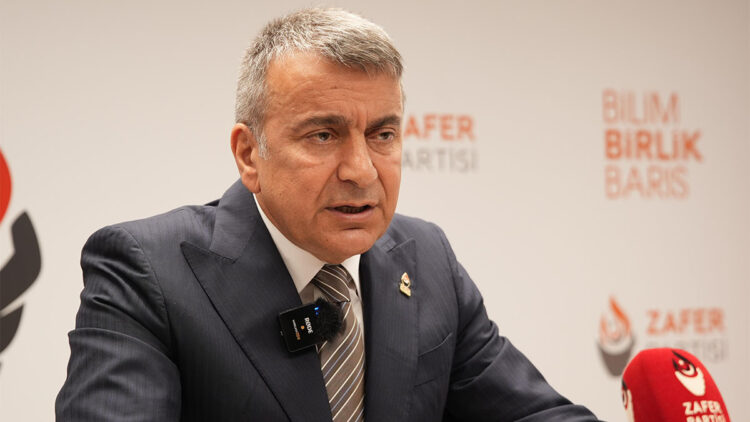 Alınan hukuksuz mutlak butlan kararı bize göre çok açık bir siyasal darbe girişimidir