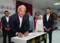 Bakan Ersoy, Antalyalı çiftin nikah şahidi oldu
