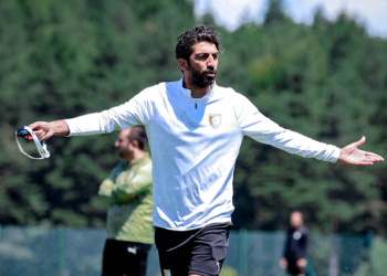 Burhan Eşer'in önceliği Bodrum FK