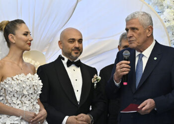 Müsavat Dervişoğlu’ndan TFF Başkanına: “Milli Takım'ın şampiyonluk kupasını bekliyoruz”