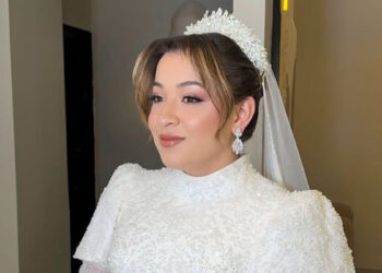 Eşini, odunla döverek öldürdü