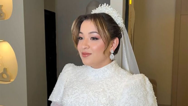Eşini, odunla döverek öldürdü