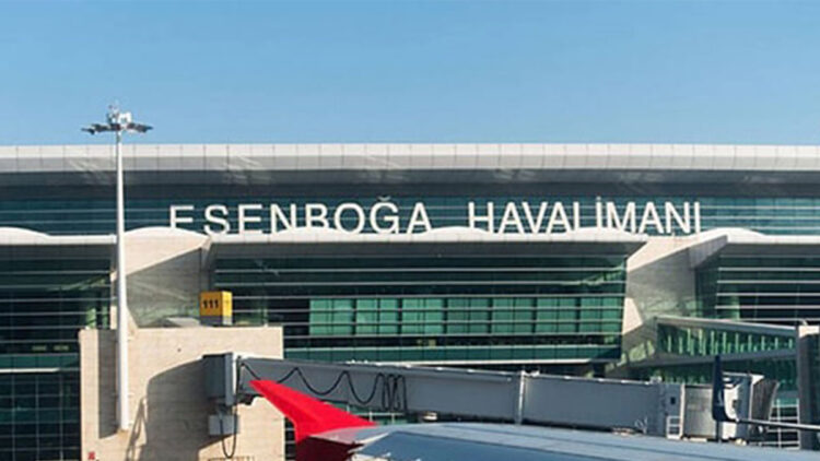 Esenboğa Havalimanı'nda korku dolu anlar: Uçakta Powerbank yangını paniğe neden oldu