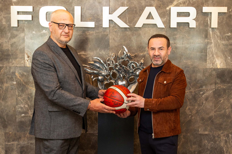 Karşıyaka'da Cicibaş'tan sponsorluk açıklaması