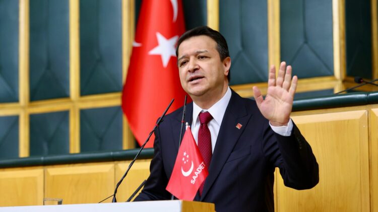 Bu ülkede aklanmanın yeri; iktidar partisinin binası değil, mahkemelerdir