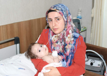 SMA'lı Afra Sıla'nın annesi: Hastalık kampanyadan daha hızlı ilerliyor