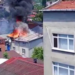 Sarıyer’de kaynak çalışması sırasında çıkan yangında çatı alev alev yandı