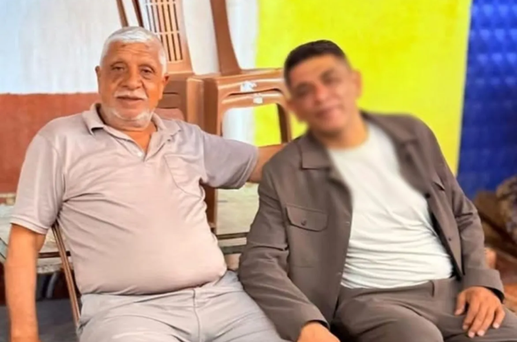 Tabancayla havaya ateş ettiği için uyardığı komşusu tarafından öldürüldü