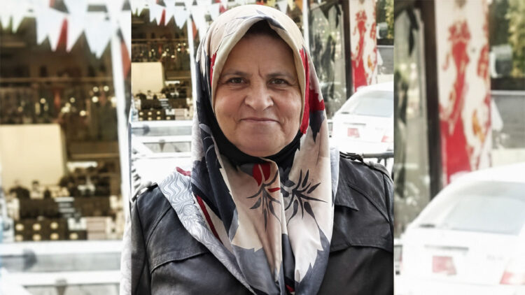 Yanan otların üzerine düşen kadın, 13 gün sonra yaşam savaşını yitirdi
