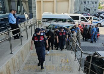 Evinde bıçaklanmış halde ölü bulunmuştu, kız arkadaşının ifadesi ortaya çıktı