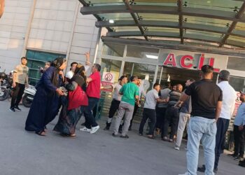 Otomobilin çarptığı Emir Efe öldü; hastaneye giden sürücü darbedildi