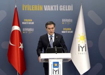 İYİ Partili Kavuncu: CHP'nin başına gelen, bütün siyasi partilerin başına gelebilir