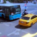 Taksi ile motosikletin çarpıştığı kaza kamerada