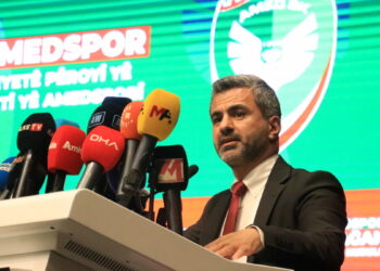Güven tazeleyen Amed Sportif Faaliyetler Başkanı Nahit Eren: Hedefimiz kalıcı olmak ve Avrupa kupalarına gitmek