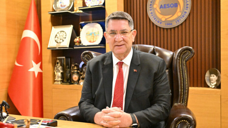Esnaftan zincir marketlere 500 metre ısrarı