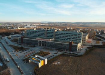 Eskişehir Şehir Hastanesi'nde yoğun bakım yatak kapasitesi 217'ye yükseldi