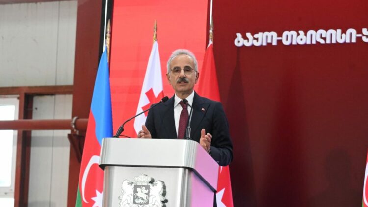 BTK Demir Yolu Hattı'nın tam kapasite işletimi için resmi açılış töreni düzenlendi